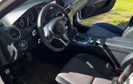 Mercedes-Benz C-Класс, 2012 год, 1 400 000 рублей, 16 фотография
