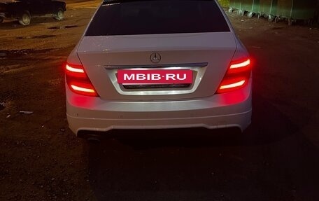 Mercedes-Benz C-Класс, 2012 год, 1 400 000 рублей, 7 фотография
