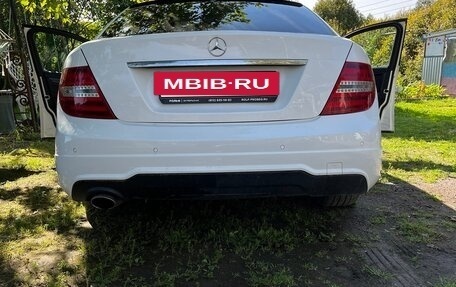 Mercedes-Benz C-Класс, 2012 год, 1 400 000 рублей, 11 фотография