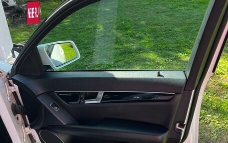 Mercedes-Benz C-Класс, 2012 год, 1 400 000 рублей, 20 фотография