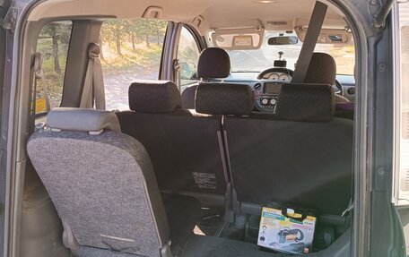 Toyota Sienta I, 2012 год, 999 000 рублей, 16 фотография