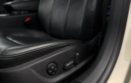 Audi A7, 2011 год, 1 980 000 рублей, 16 фотография