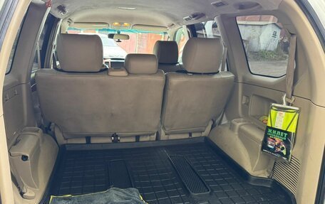 Toyota Land Cruiser Prado 120 рестайлинг, 2006 год, 2 285 000 рублей, 9 фотография