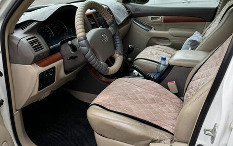 Toyota Land Cruiser Prado 120 рестайлинг, 2006 год, 2 285 000 рублей, 14 фотография