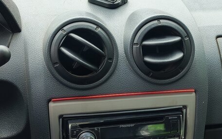 Renault Logan I, 2009 год, 270 000 рублей, 6 фотография