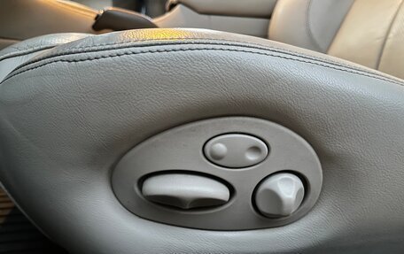 Jaguar XJR III (X350), 2000 год, 1 600 000 рублей, 27 фотография