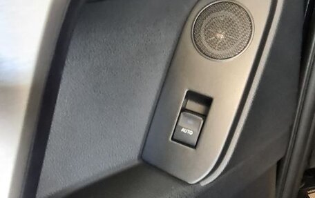 Toyota Land Cruiser Prado 150 рестайлинг 2, 2021 год, 8 950 000 рублей, 18 фотография