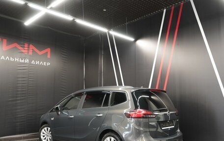 Opel Zafira C рестайлинг, 2013 год, 1 899 000 рублей, 3 фотография