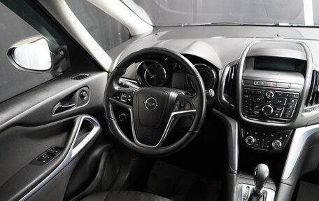 Opel Zafira C рестайлинг, 2013 год, 1 899 000 рублей, 9 фотография