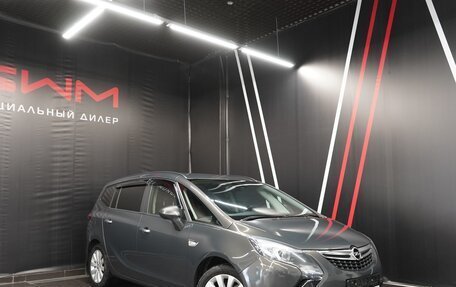 Opel Zafira C рестайлинг, 2013 год, 1 899 000 рублей, 5 фотография