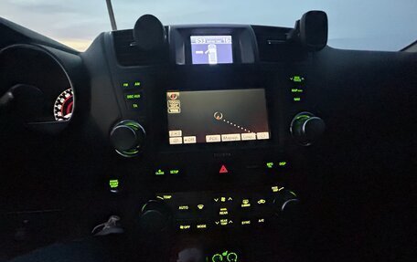 Toyota Highlander III, 2011 год, 2 100 000 рублей, 20 фотография