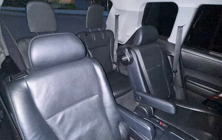 Toyota Highlander III, 2011 год, 2 100 000 рублей, 32 фотография