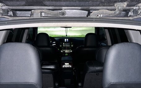 Toyota Highlander III, 2011 год, 2 100 000 рублей, 31 фотография