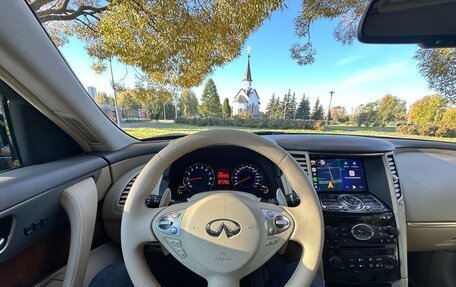 Infiniti FX II, 2011 год, 2 500 000 рублей, 19 фотография