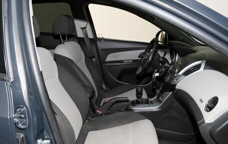 Chevrolet Cruze II, 2013 год, 740 000 рублей, 8 фотография