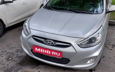 Hyundai Solaris II рестайлинг, 2014 год, 850 000 рублей, 3 фотография