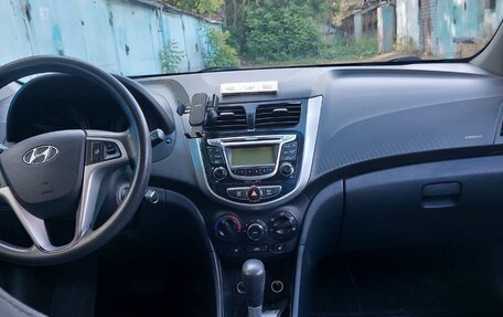 Hyundai Solaris II рестайлинг, 2014 год, 850 000 рублей, 11 фотография