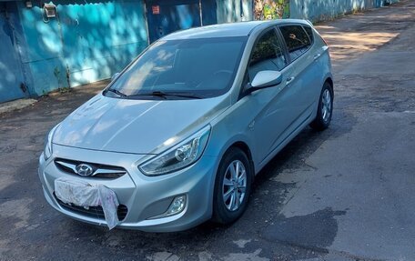 Hyundai Solaris II рестайлинг, 2014 год, 850 000 рублей, 12 фотография