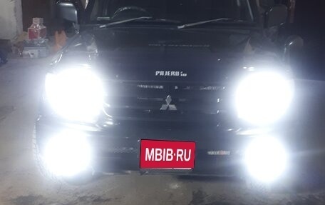 Mitsubishi Pajero iO, 2000 год, 700 000 рублей, 1 фотография