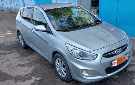 Hyundai Solaris II рестайлинг, 2014 год, 850 000 рублей, 15 фотография