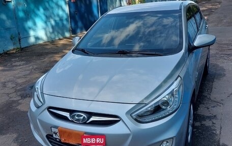 Hyundai Solaris II рестайлинг, 2014 год, 850 000 рублей, 16 фотография