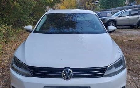 Volkswagen Jetta VI, 2014 год, 1 100 000 рублей, 1 фотография