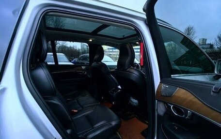 Volvo XC90 II рестайлинг, 2018 год, 3 600 000 рублей, 7 фотография
