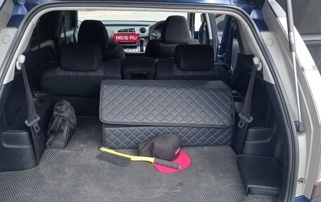 Honda Stream II, 2011 год, 1 350 000 рублей, 9 фотография