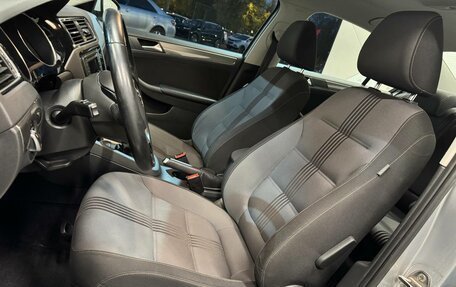 Volkswagen Jetta VI, 2017 год, 1 149 000 рублей, 15 фотография