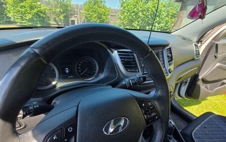 Hyundai Tucson III, 2018 год, 1 780 000 рублей, 4 фотография