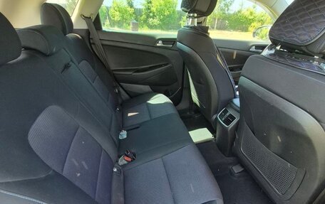 Hyundai Tucson III, 2018 год, 1 780 000 рублей, 10 фотография