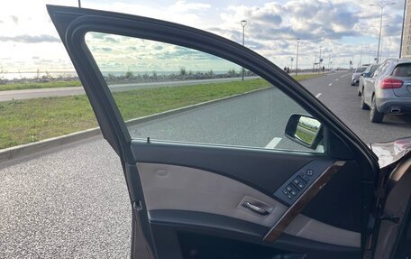 BMW 5 серия, 2006 год, 1 400 000 рублей, 13 фотография
