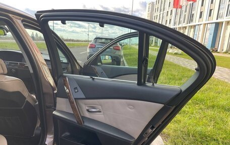 BMW 5 серия, 2006 год, 1 400 000 рублей, 15 фотография