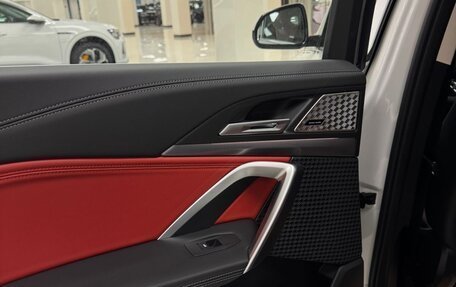 BMW X1, 2024 год, 5 990 000 рублей, 14 фотография