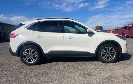 Ford Escape, 2021 год, 2 000 000 рублей, 1 фотография