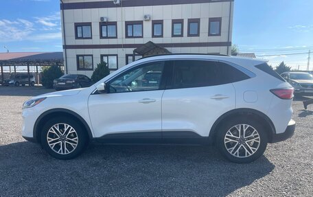 Ford Escape, 2021 год, 2 000 000 рублей, 3 фотография