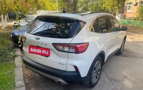 Ford Escape, 2021 год, 2 000 000 рублей, 14 фотография