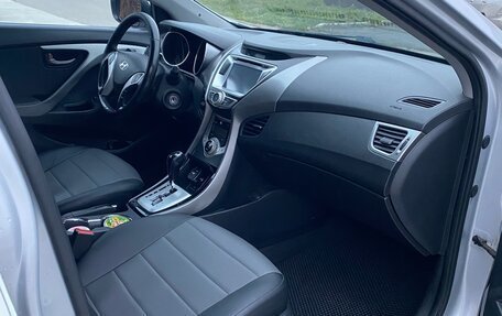 Hyundai Elantra V, 2011 год, 1 089 000 рублей, 6 фотография