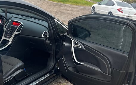 Opel Astra J, 2011 год, 650 000 рублей, 8 фотография