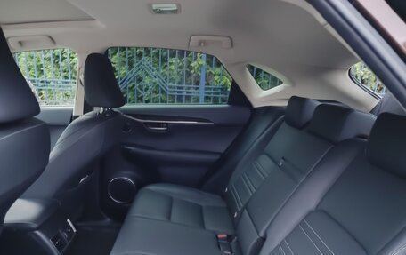 Lexus NX I, 2016 год, 2 750 000 рублей, 15 фотография