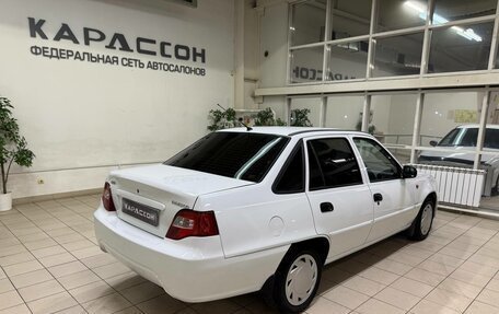 Daewoo Nexia I рестайлинг, 2012 год, 319 000 рублей, 2 фотография