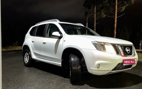 Nissan Terrano III, 2015 год, 920 000 рублей, 11 фотография