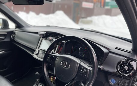 Toyota Corolla, 2017 год, 1 900 000 рублей, 30 фотография