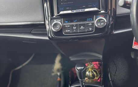 Toyota Corolla, 2017 год, 1 900 000 рублей, 32 фотография