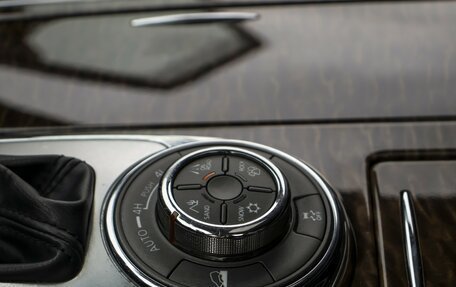 Nissan Patrol, 2013 год, 2 115 000 рублей, 22 фотография