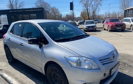 Toyota Auris II, 2011 год, 750 000 рублей, 9 фотография