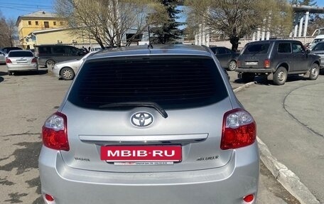 Toyota Auris II, 2011 год, 750 000 рублей, 5 фотография