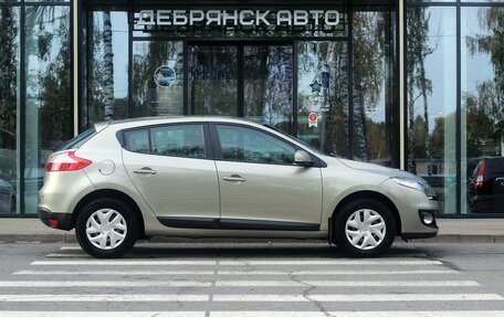 Renault Megane III, 2014 год, 900 000 рублей, 4 фотография
