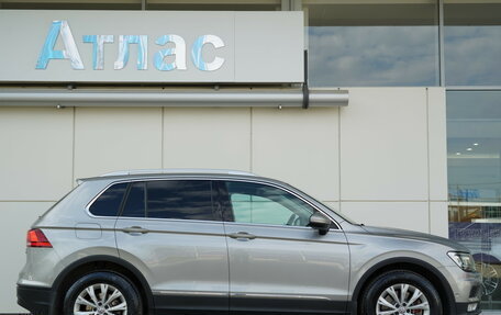 Volkswagen Tiguan II, 2017 год, 2 490 000 рублей, 6 фотография