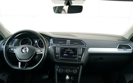 Volkswagen Tiguan II, 2017 год, 2 490 000 рублей, 10 фотография